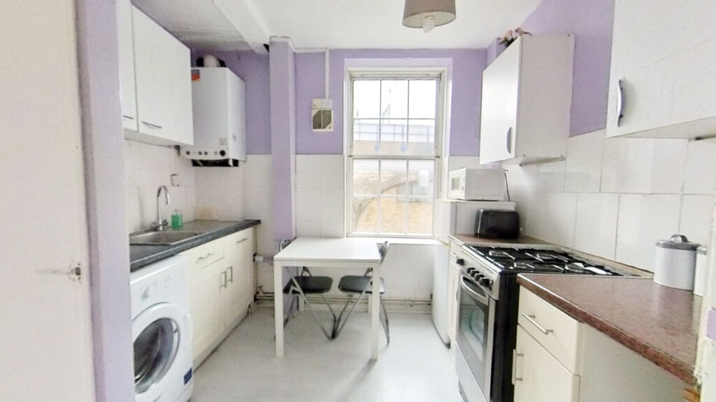 Lakeland-Estate-London-002-09032020_175358