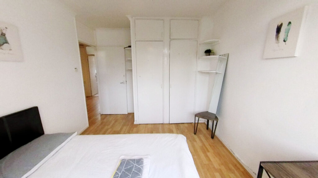Lakeland-Estate-London-Bedroom-3